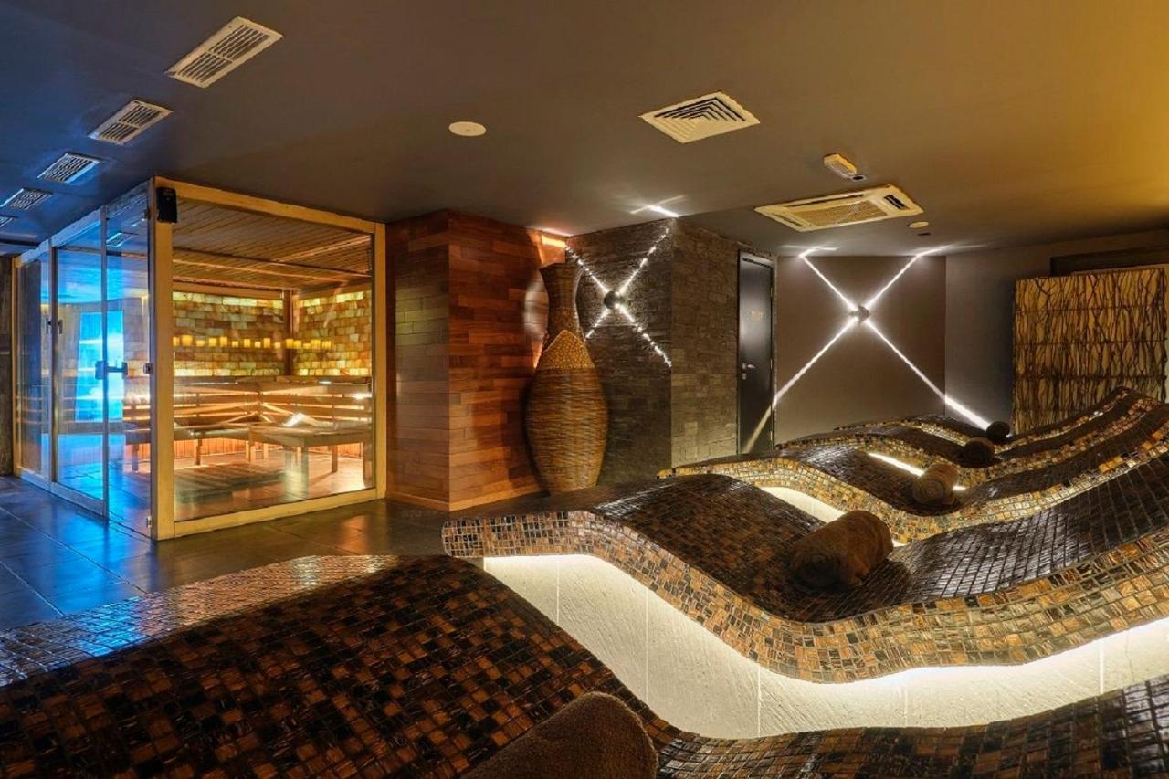 Hotel Emirates София Экстерьер фото